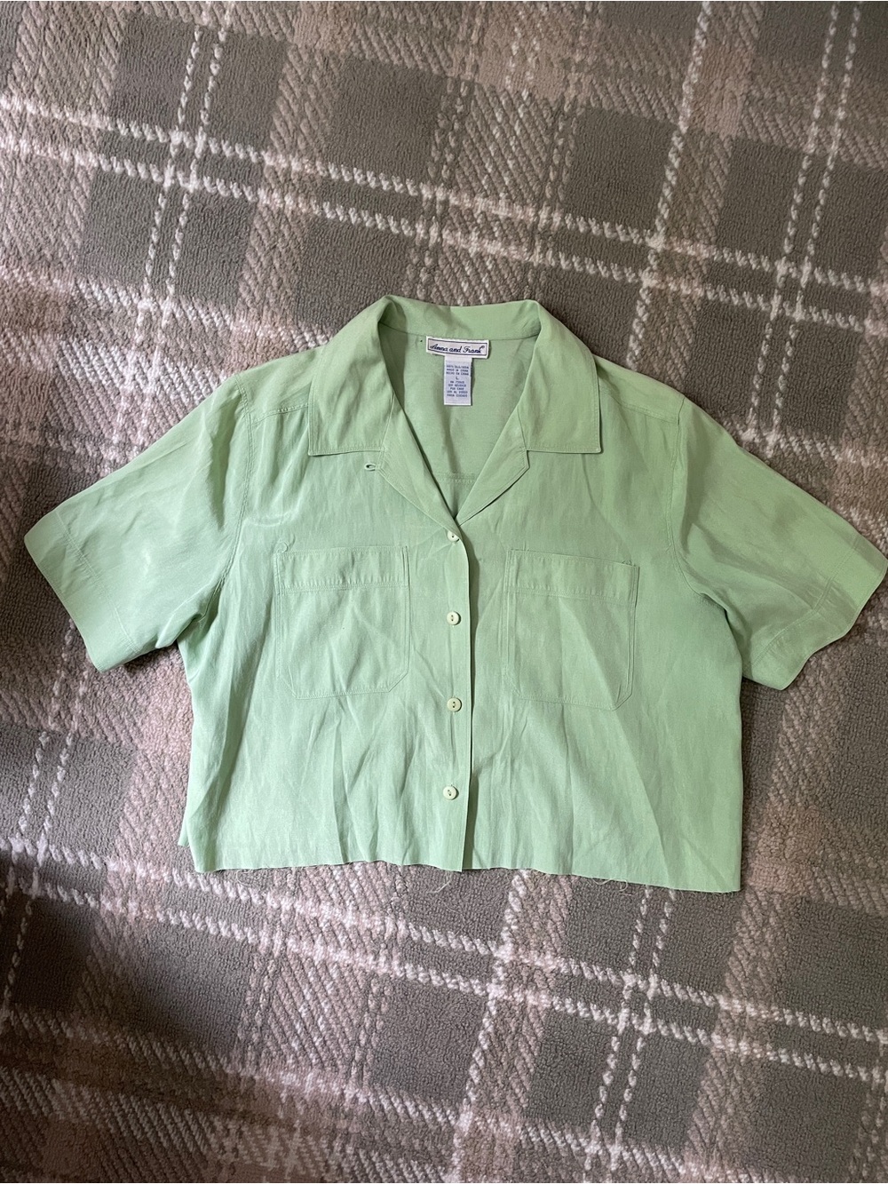VTG Anna and Frank 100% silk cropped shirt L